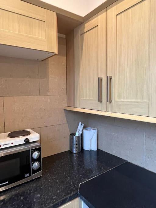 001- Lovely 3-Bedroom Very Close To Oxford Street Londres Exterior foto